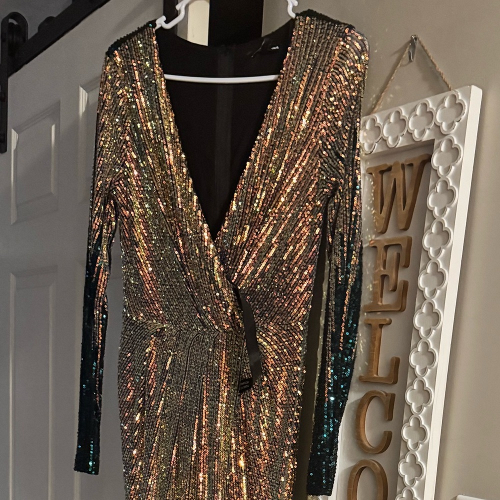✨ Sequin Ombre Evening Gown – Long Sleeve Maxi Dress ✨ Gold | Green - Picture 3 of 4